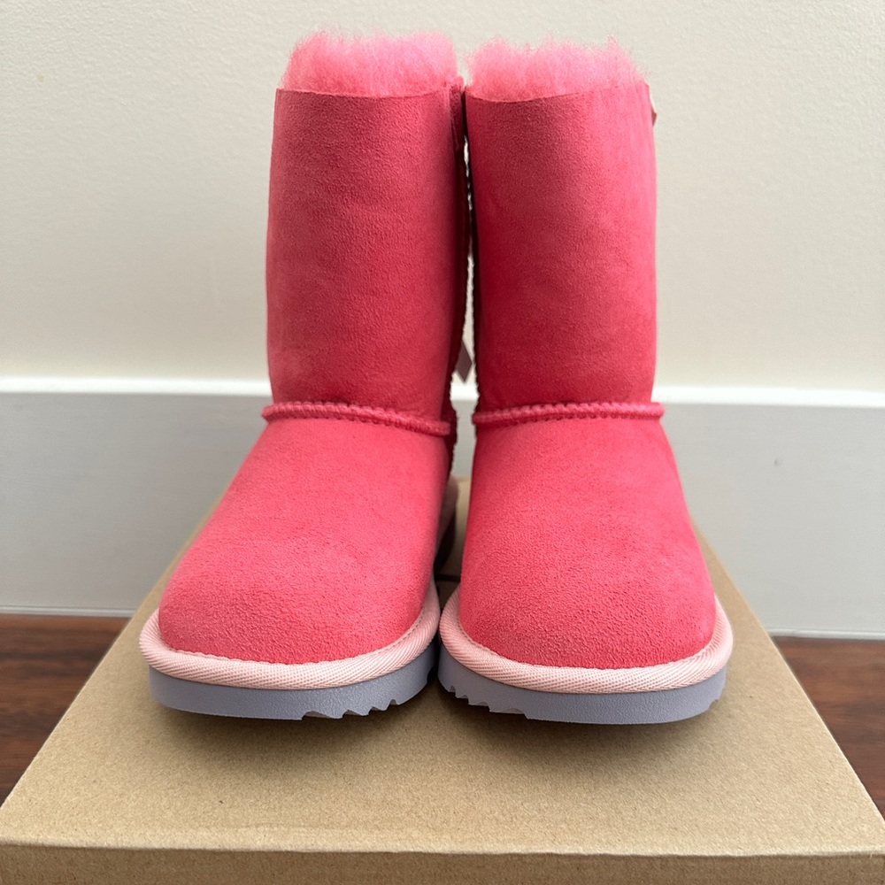 UGG T Bailey Bow II - Pink and Purple - Size 11 - New In Box
